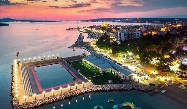 Mobile Home Vito Biograd Na Moru 4*,  Croatia